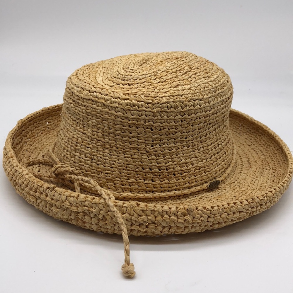 Small straw crushable hat by SCALA